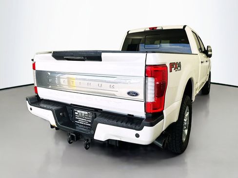 Used 2019 Ford F250 Platinum w/ Platinum Ultimate Package AWD/4WD image 7