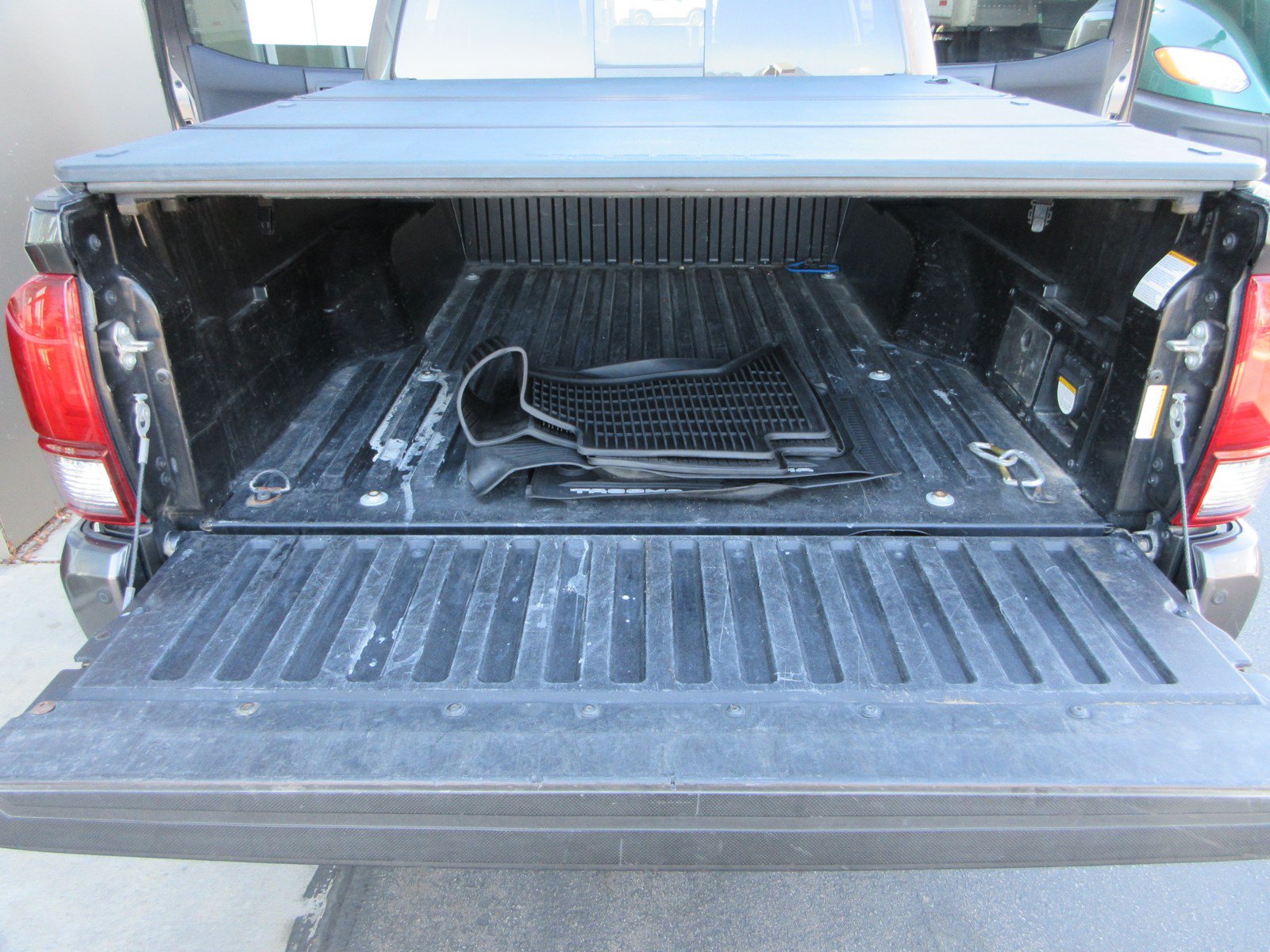 Used 2019 Toyota Tacoma TRD Off-Road AWD/4WD image 50