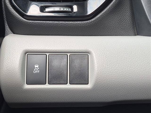 Used 2023 Honda Pilot LX image 17