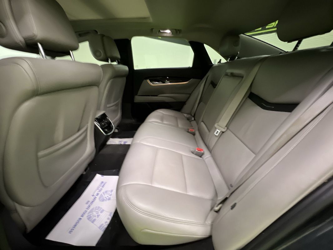 Used 2013 Cadillac XTS Luxury w/ Driver Awareness Package FWD image 28
