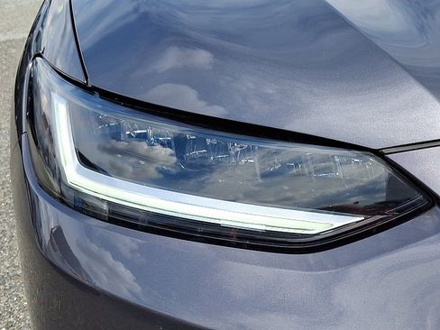 Certified 2023 Honda HR-V LX image 9