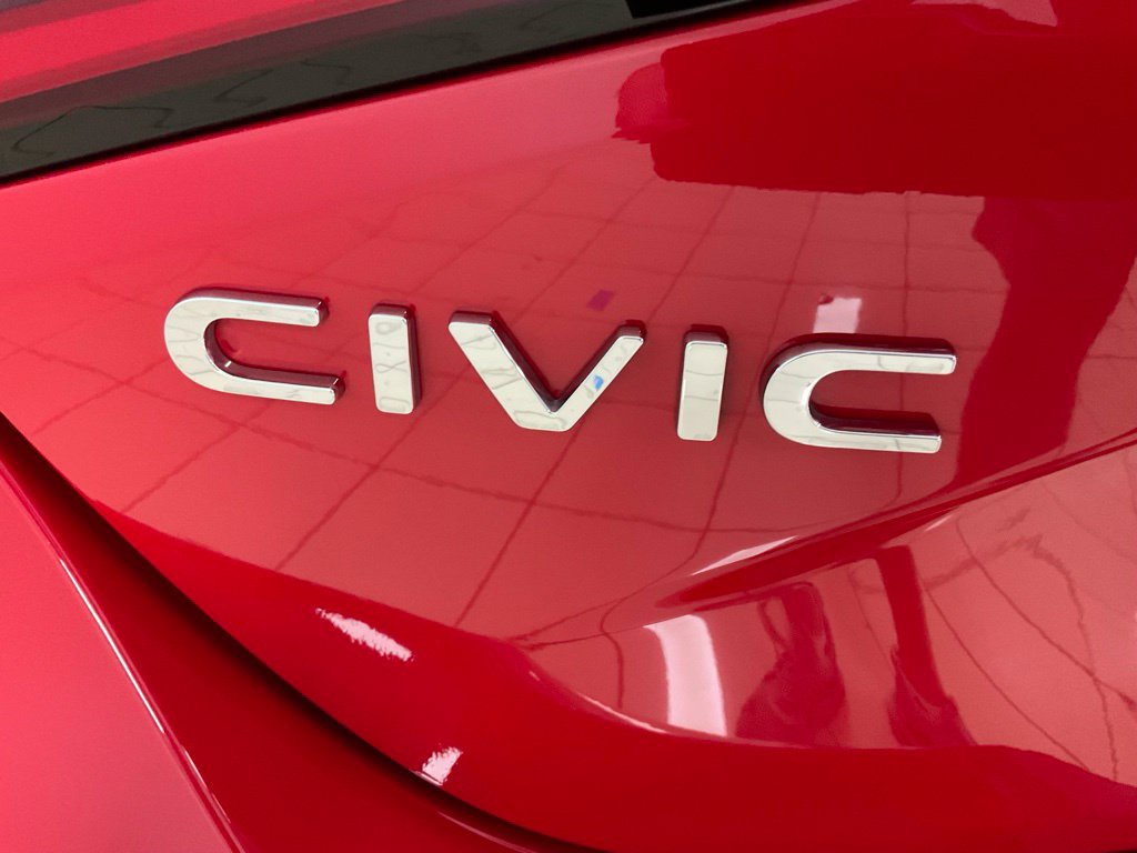 Used 2025 Honda Civic Sport image 26