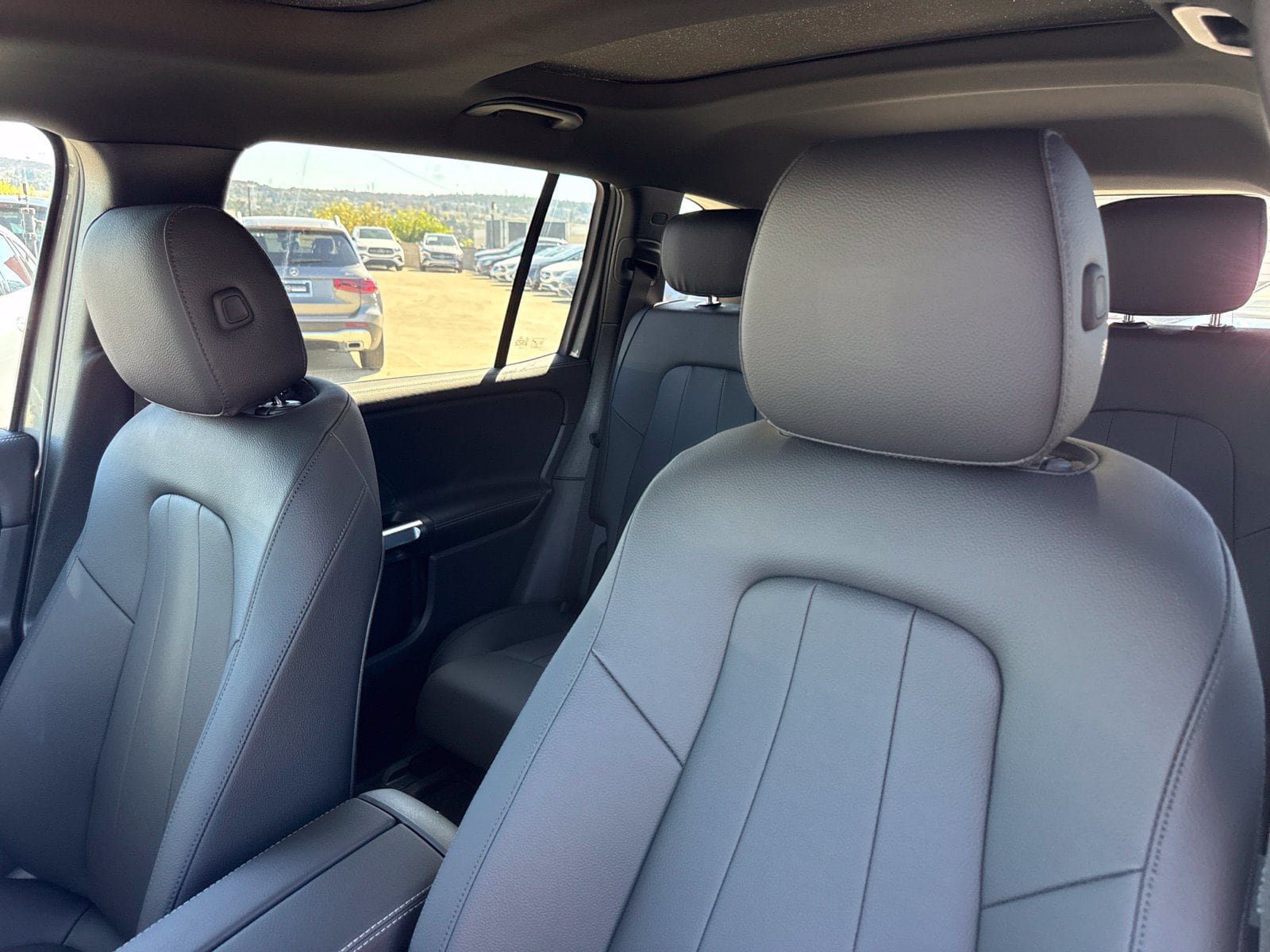 New 2026 Mercedes-Benz GLB 250 4MATIC image 20
