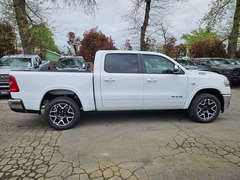 New 2026 RAM 1500 Laramie AWD/4WD image 8