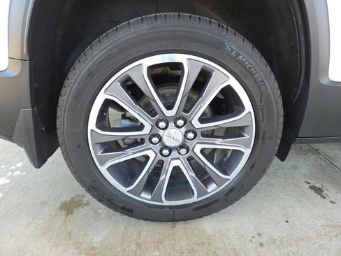 Used 2020 GMC Acadia AT4 image 73