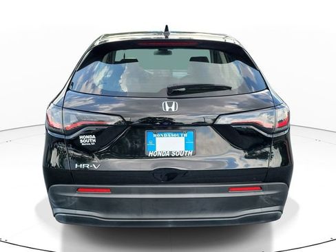 Used 2023 Honda HR-V LX image 5