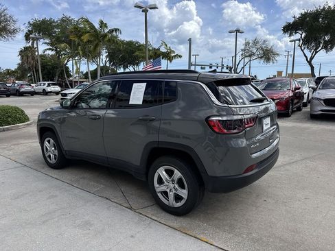 Used 2023 Jeep Compass Latitude w/ Sun and Sound Group image 13