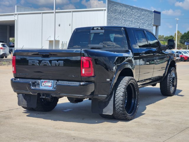 Used 2025 RAM 3500 Limited AWD/4WD image 7