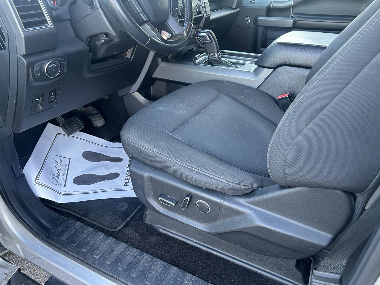 Used 2018 Ford F150 XLT w/ Equipment Group 302A Luxury AWD/4WD image 12