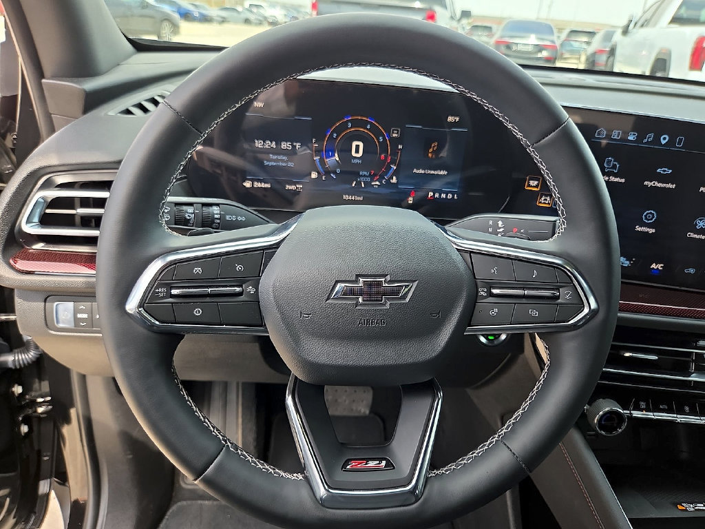 Used 2026 Chevrolet Traverse Z71 AWD/4WD image 21