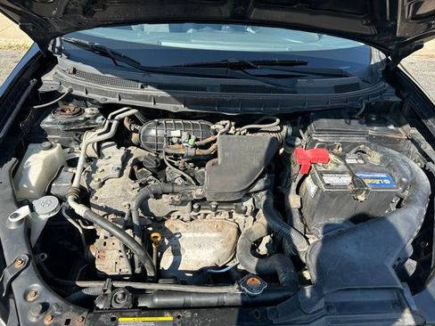 Used 2012 Nissan Rogue SV AWD/4WD image 32
