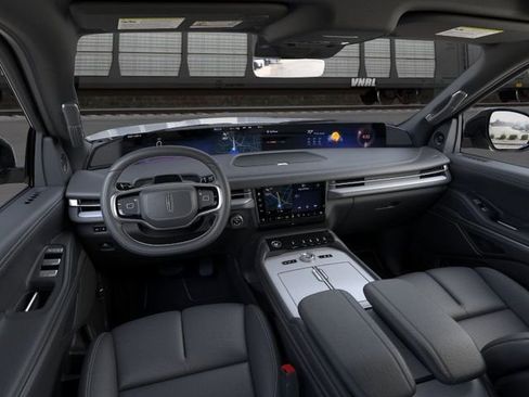 New 2025 Lincoln Navigator L Reserve w/ Jet Appearance Package image 9