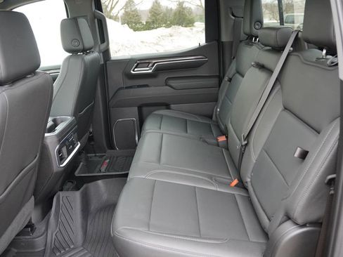 Certified 2023 Chevrolet Silverado 1500 LTZ w/ LTZ Premium Package image 17