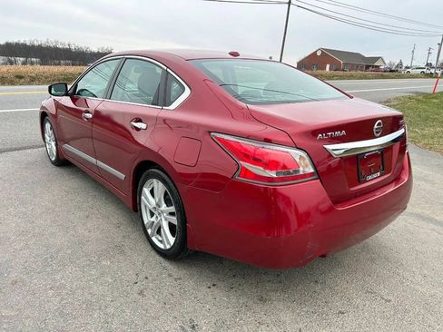 Used 2015 Nissan Altima 3.5 SL FWD image 9