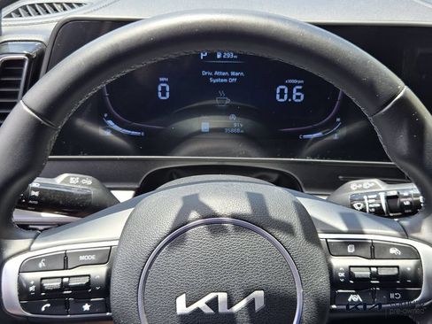 Certified 2023 Kia Sportage EX FWD image 28