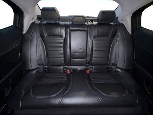 Used 2017 Alfa Romeo Giulia Ti w/ TI 19" Sport Package image 27