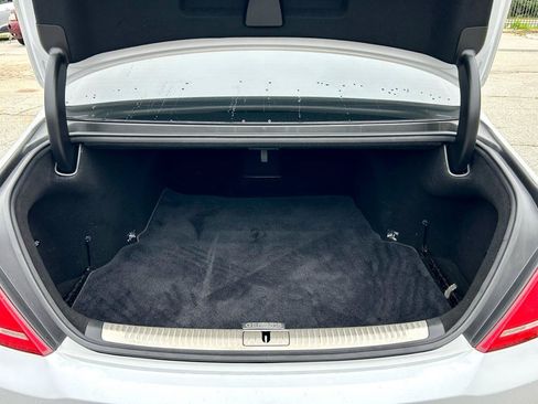 Used 2019 Genesis G90 5.0 Ultimate RWD image 15