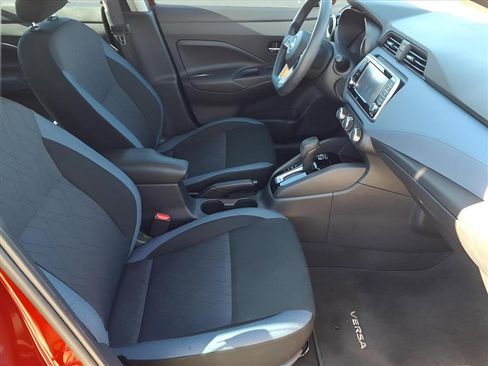 Used 2024 Nissan Versa SV w/ Trunk Package image 16