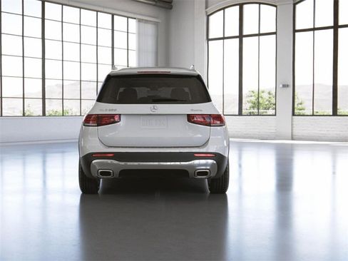 Certified 2022 Mercedes-Benz GLB 250 4MATIC image 26