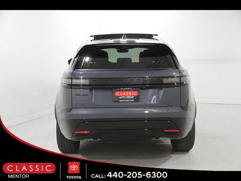 Used 2025 Land Rover Range Rover Velar Dynamic SE AWD/4WD image 19