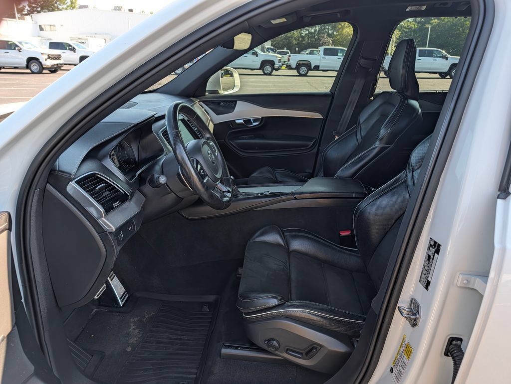 Used 2019 Volvo XC90 T6 R-Design w/ Advanced Package AWD/4WD image 19