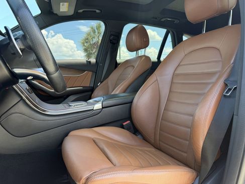 Used 2020 Mercedes-Benz GLC 43 AMG 4MATIC image 12