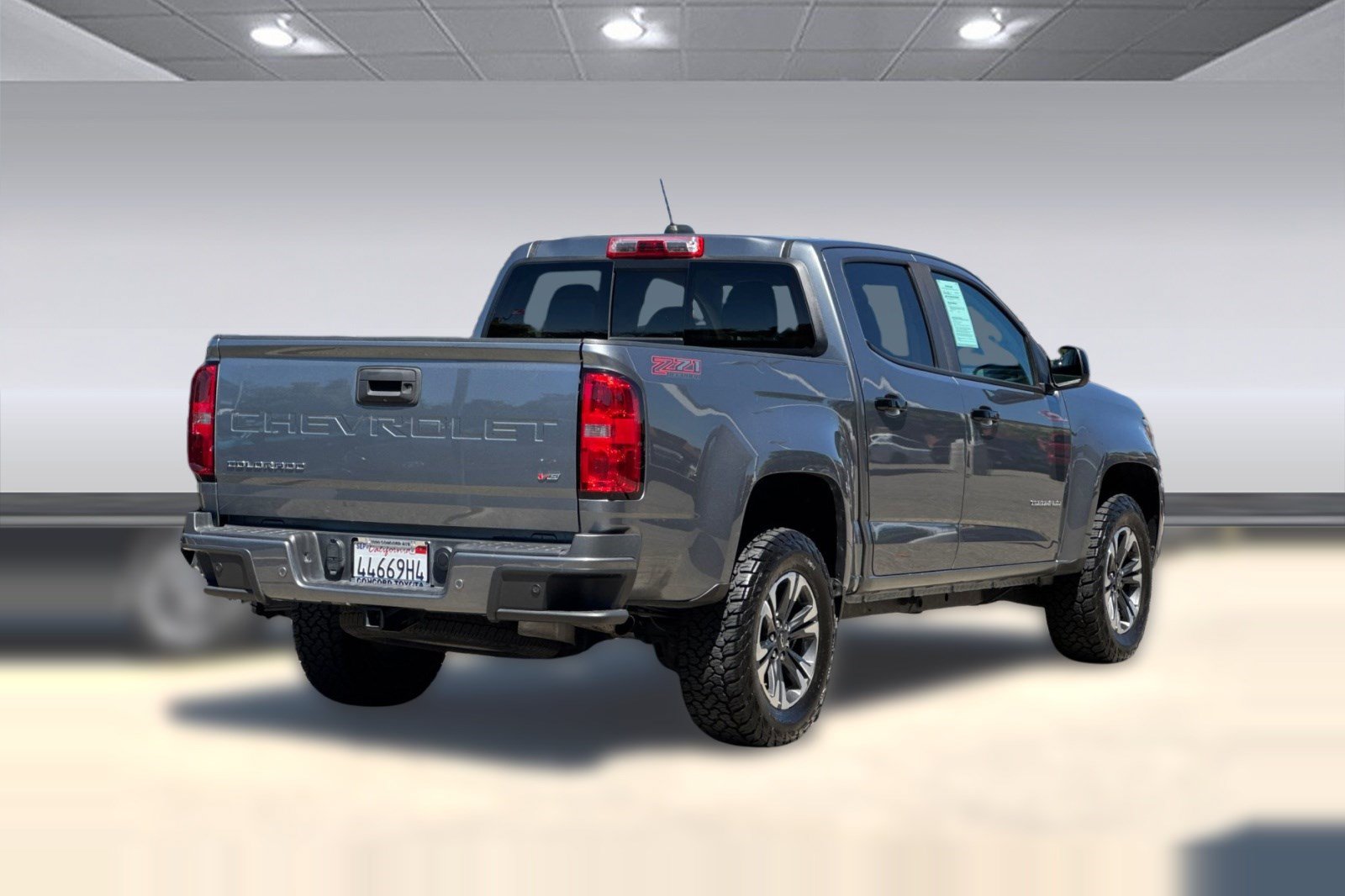 Used 2022 Chevrolet Colorado Z71 AWD/4WD image 9