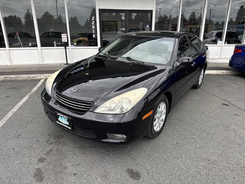 Used 2003 Lexus ES 330 FWD image 1