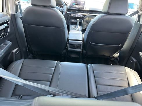 Used 2023 Honda CR-V EX-L image 19