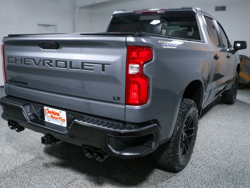 Used 2020 Chevrolet Silverado 1500 LT Trail Boss AWD/4WD image 7