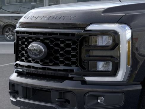 New 2026 Ford F350 Lariat w/ Black Appearance Package AWD/4WD image 17