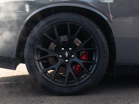 Used 2018 Dodge Challenger R/T Scat Pack image 12