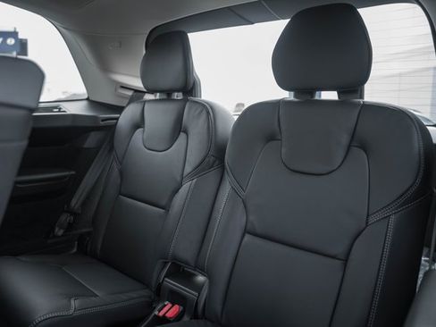 New 2026 Volvo XC90 B6 Ultra image 31