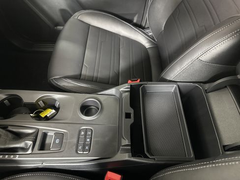 New 2025 Ford Ranger Lariat w/ Trailer Tow Package image 18