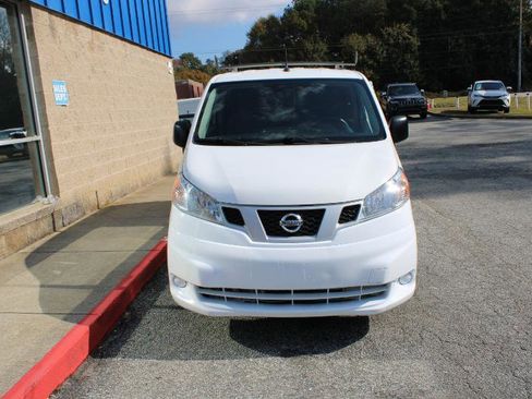 Used 2020 Nissan NV200 S image 2