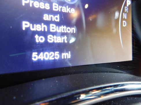 Used 2017 Jeep Grand Cherokee Limited w/ Luxury Group II AWD/4WD image 20