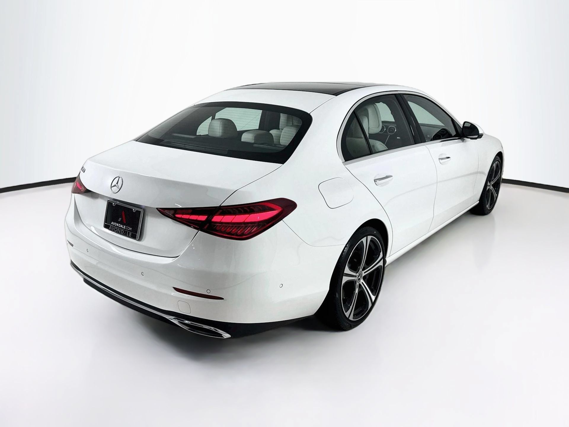 Used 2023 Mercedes-Benz C 300 Sedan image 8