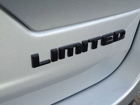 New 2025 Jeep Grand Cherokee Limited image 27