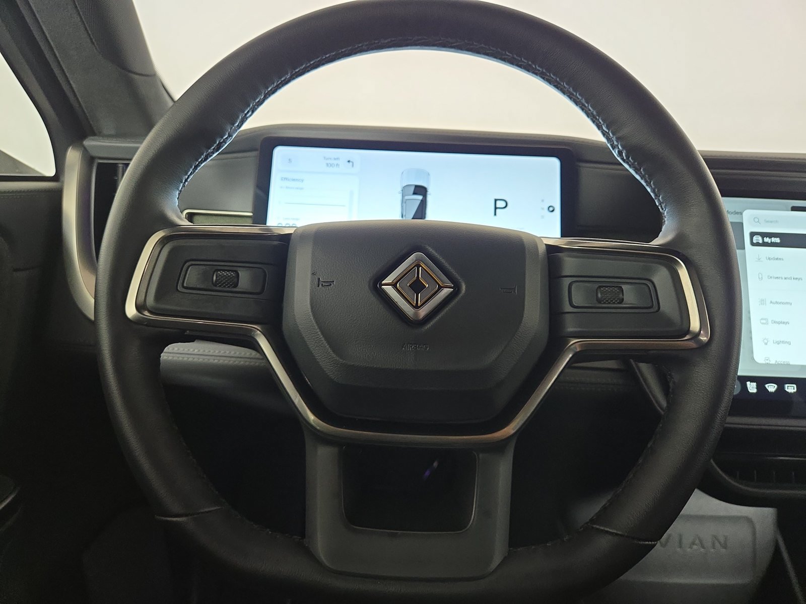 Used 2025 Rivian R1S Adventure Dual AWD/4WD image 28