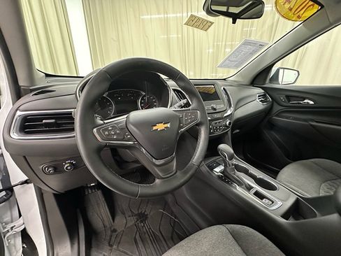 Certified 2024 Chevrolet Equinox LT w/ LPO, Floor Liner Package image 23