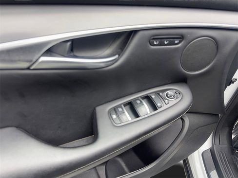 Used 2024 INFINITI QX50 Luxe image 32