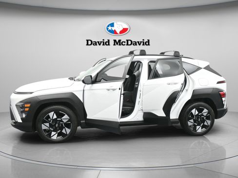 Used 2024 Hyundai Kona SEL w/ Convenience Package image 35