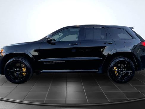 Used 2018 Jeep Grand Cherokee Trackhawk AWD/4WD image 3
