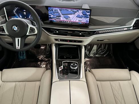 New 2026 BMW X6 M60i image 3