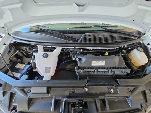 New 2026 GMC Savana 3500 Extended RWD image 18