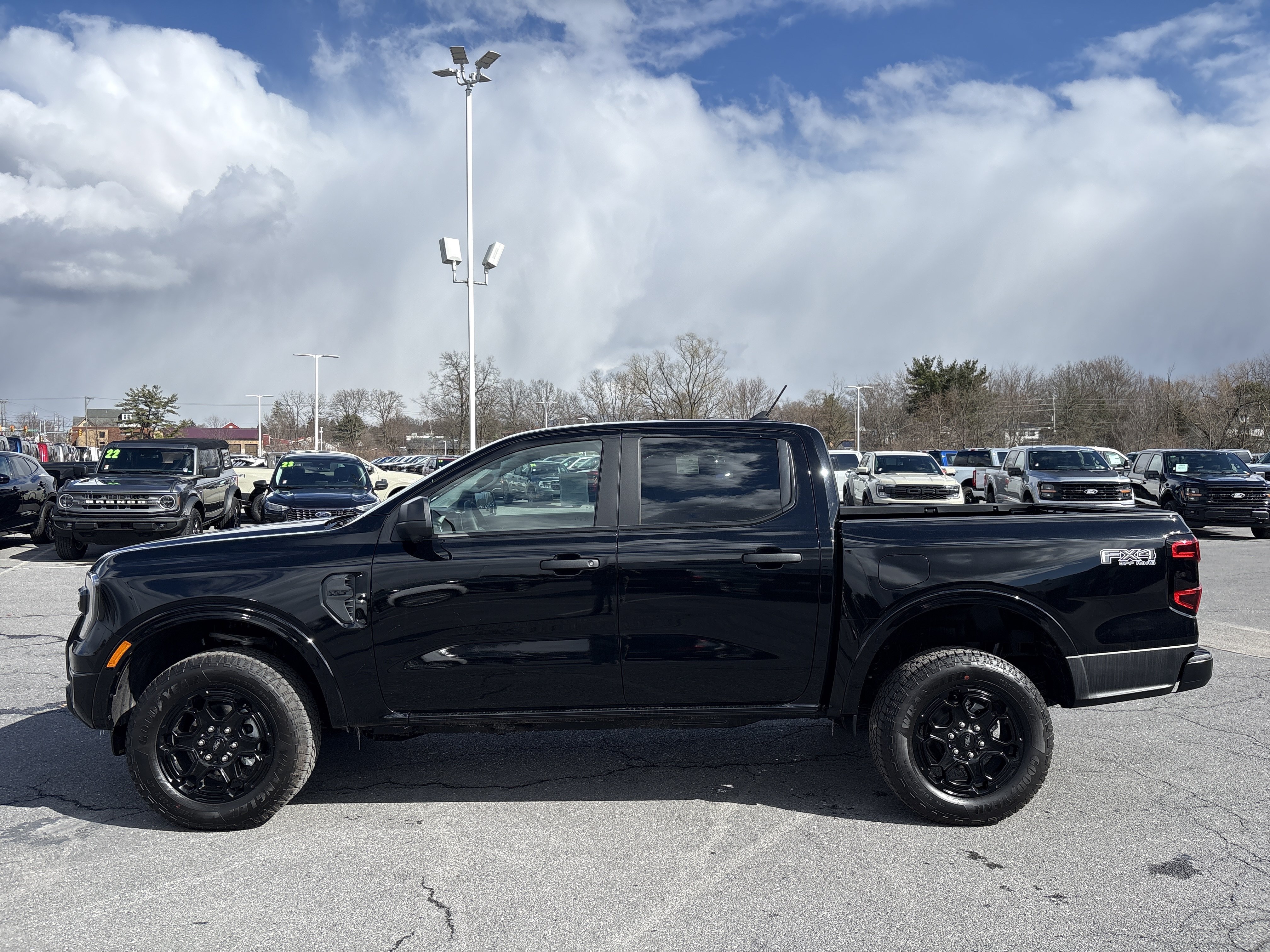 New 2026 Ford Ranger XLT w/ Equipment Group 301A High AWD/4WD image 10