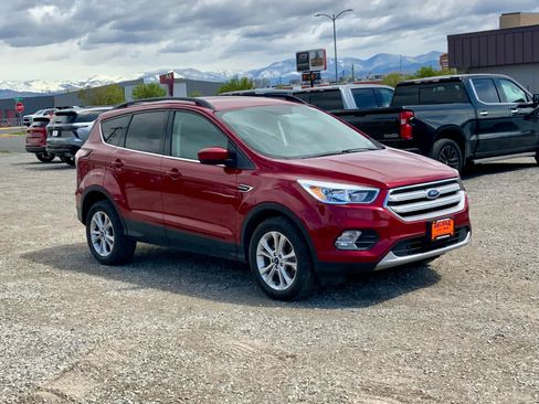 Used 2018 Ford Escape SE w/ SE Sync 3 Package AWD/4WD image 7