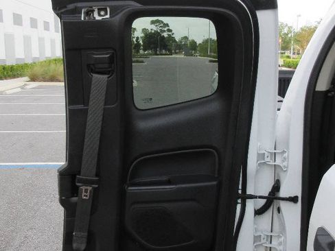 Used 2018 Chevrolet Colorado W/T w/ WT Convenience Package RWD image 26
