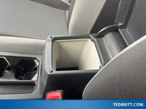 Used 2023 Volkswagen Taos S image 34