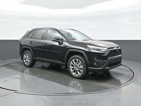 New 2025 Toyota RAV4 XLE Premium image 1